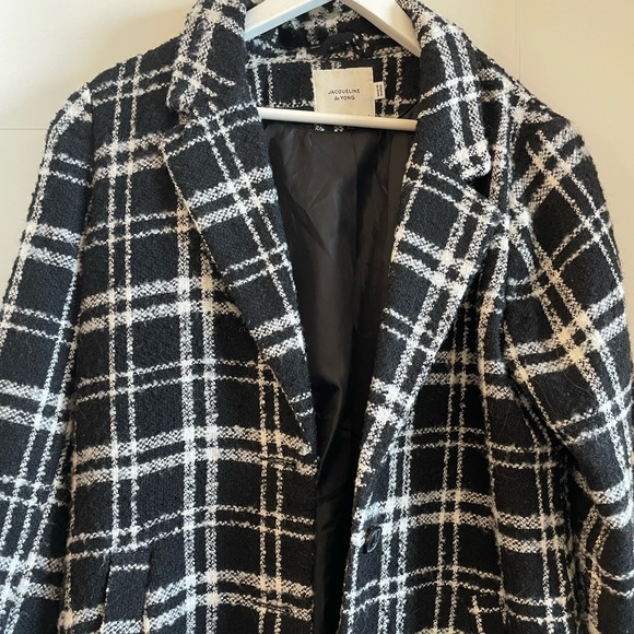 Trench Coat - Picture 2 of 4